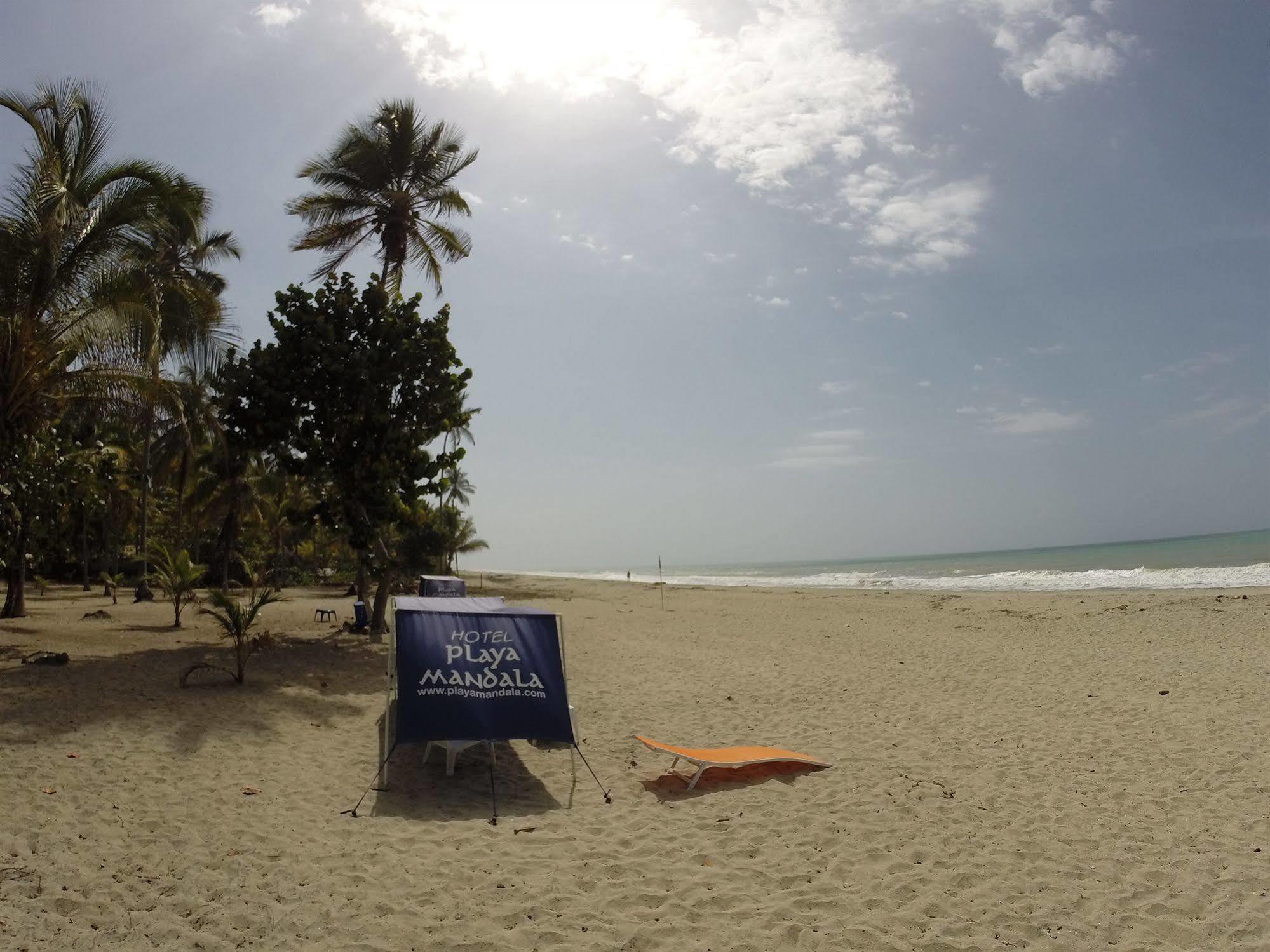 Hotel Playa Mandala Palomino Esterno foto